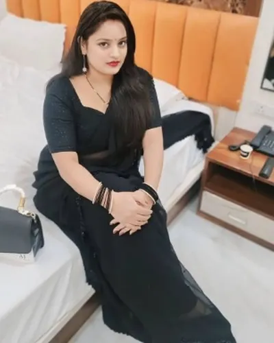 Qamrunisha Khan